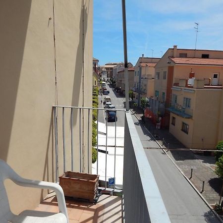 N101 - Numana, quadrilocale nel cuore del paese Esterno foto